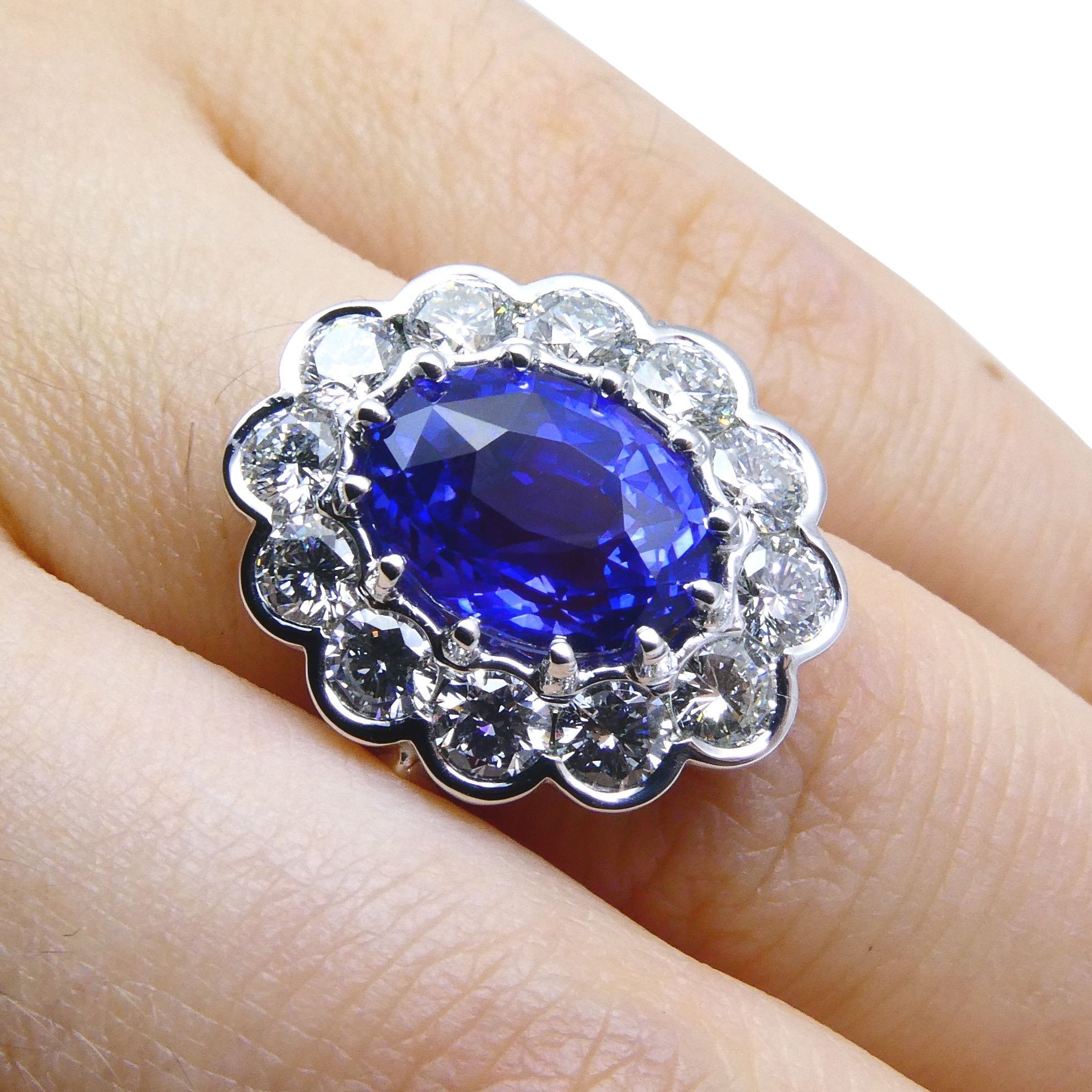 4.64ct GIA Certified Color Change Sapphire & Diamond Scallop Ring in 18kt White Gold - Skyjems Wholesale Gemstones