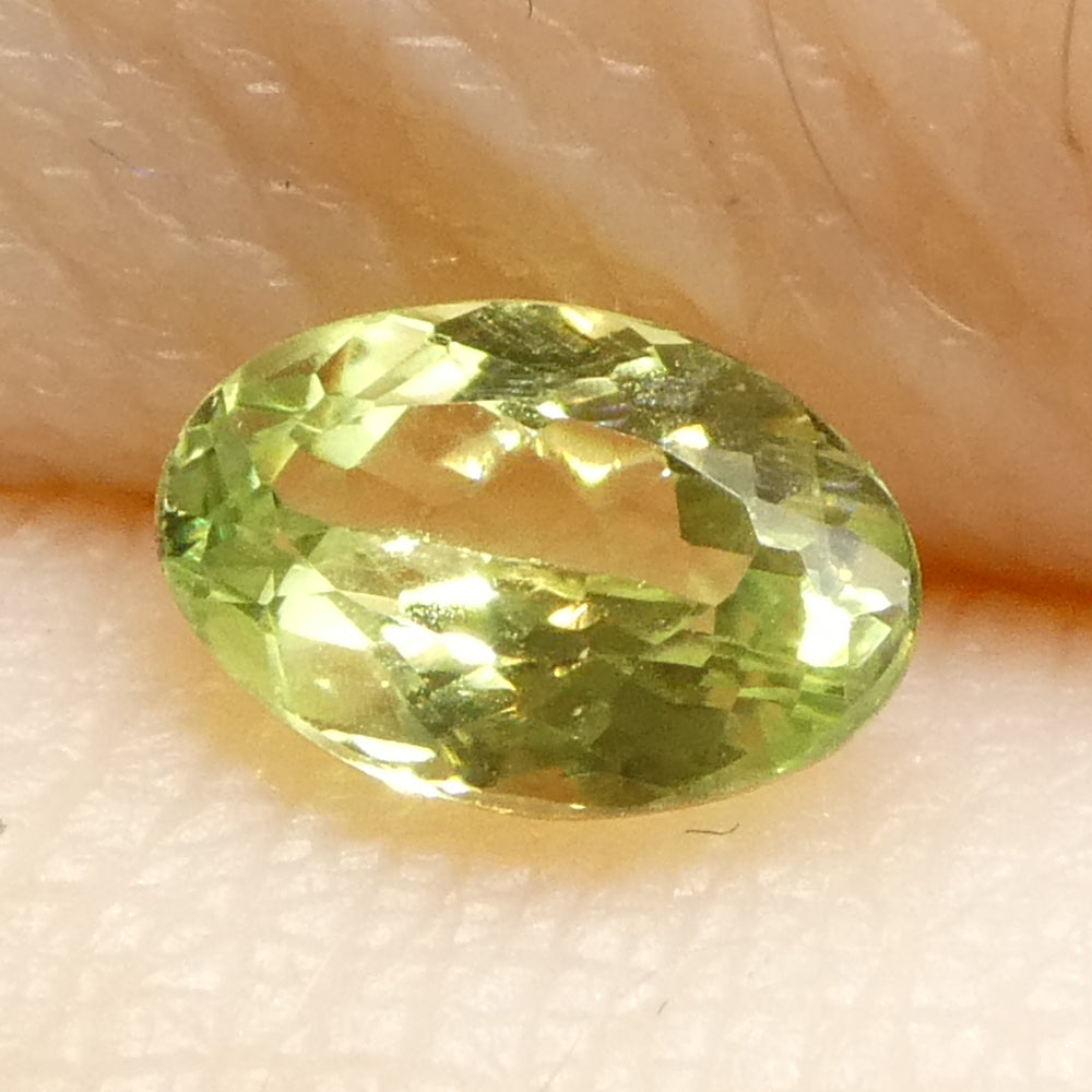 0.44ct Oval Yellowish Green to Greyish Purple Alexandrite from Brazil, Unheated - Skyjems Wholesale Gemstones