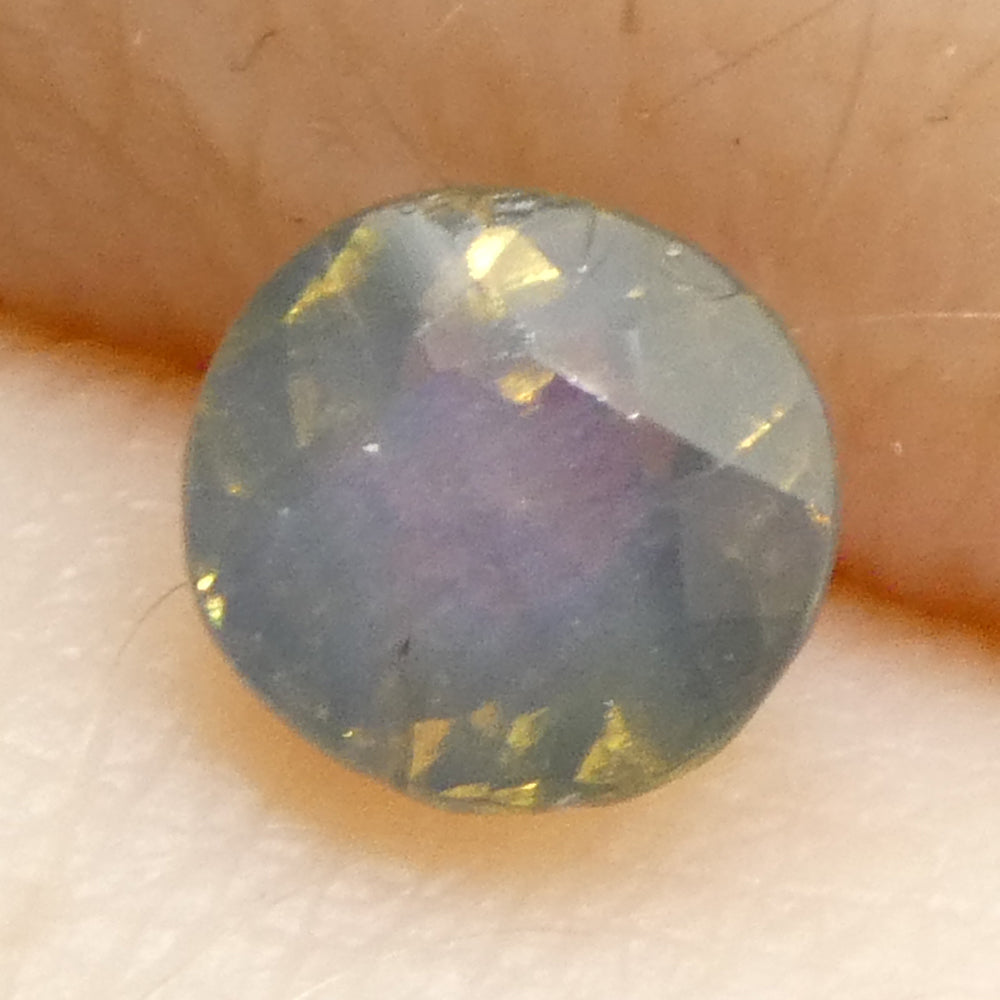 0.56ct Oval Greenish Yellow to Greyish Purple Alexandrite from Sri Lanka, Unheated - Skyjems Wholesale Gemstones