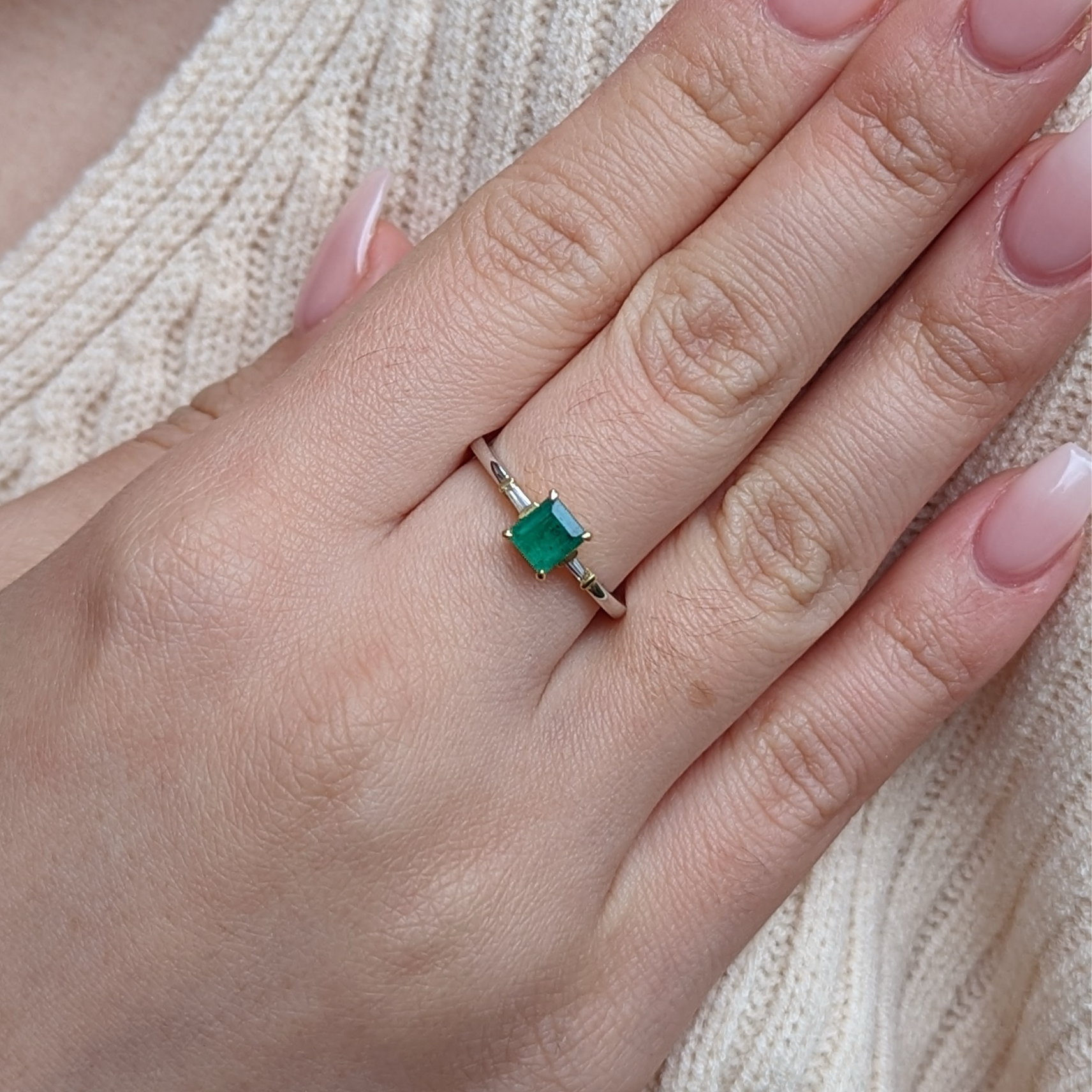 0.68ct Colombian Emerald Diamond Statement or Engagement Ring set in 18k White and Yellow Gold - Skyjems Wholesale Gemstones