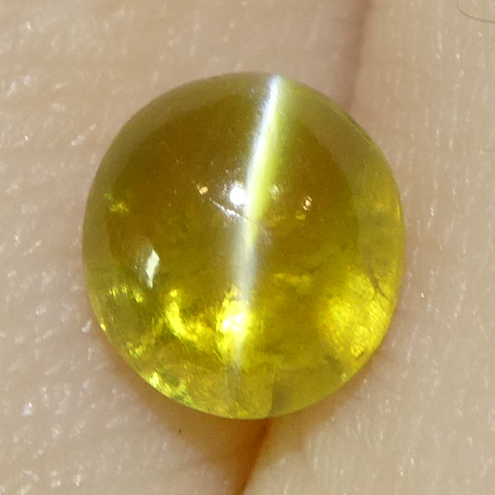 1.04ct Oval Cabochon Greenish-Yellow Cats Eye Chrysoberyl - Skyjems Wholesale Gemstones