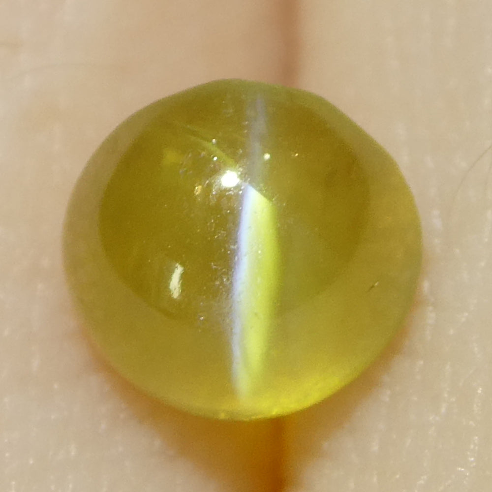 1.02ct Round Cabochon Greenish Yellow Cats Eye Chrysoberyl - Skyjems Wholesale Gemstones