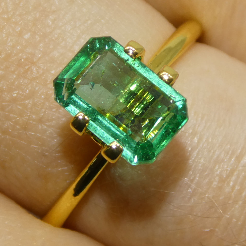 1.63ct Octagonal/Emerald Cut Green Emerald from Zambia - Skyjems Wholesale Gemstones