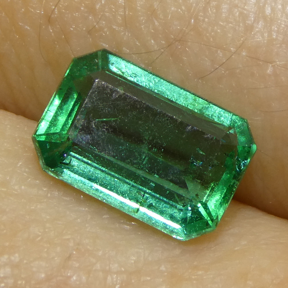 1.63ct Octagonal/Emerald Cut Green Emerald from Zambia - Skyjems Wholesale Gemstones