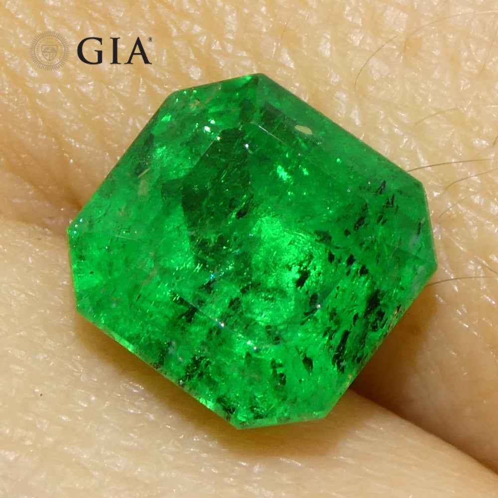 2.56ct Octagonal/Emerald Green Emerald GIA Certified Colombia - Skyjems Wholesale Gemstones