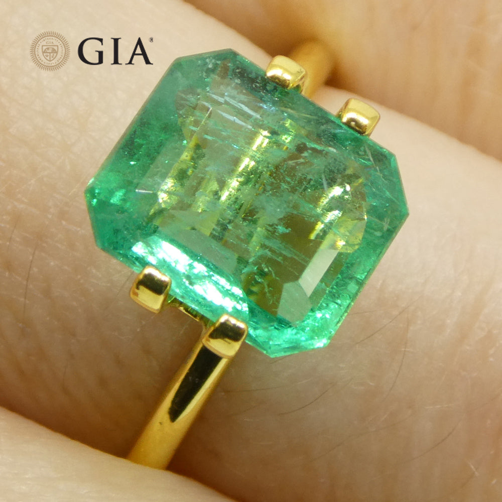 3.19ct Octagonal/Emerald Cut Green Emerald GIA Certified Zambia (F2) - Skyjems Wholesale Gemstones