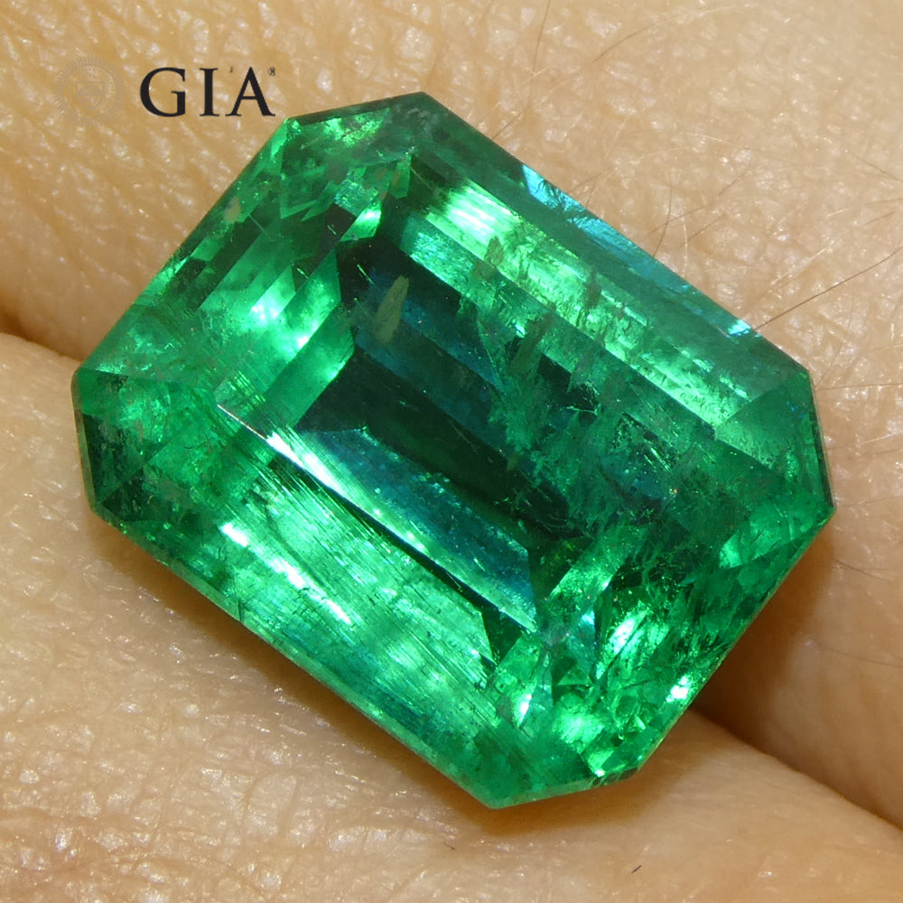 6.99ct Octagonal/Emerald Cut Green Emerald GIA Certified Zambia (F2) - Skyjems Wholesale Gemstones