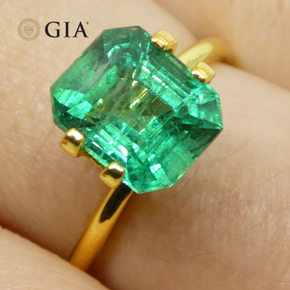 2.49ct Octagonal/Emerald Cut Green Emerald GIA Certified Zambia (F2)