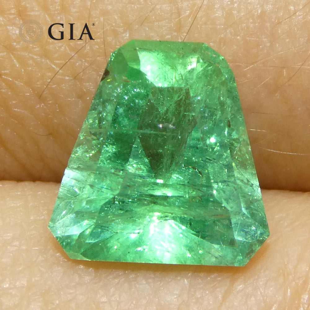 3.06ct Shield Emerald GIA Certified Ethiopian F1/Minor - Skyjems Wholesale Gemstones