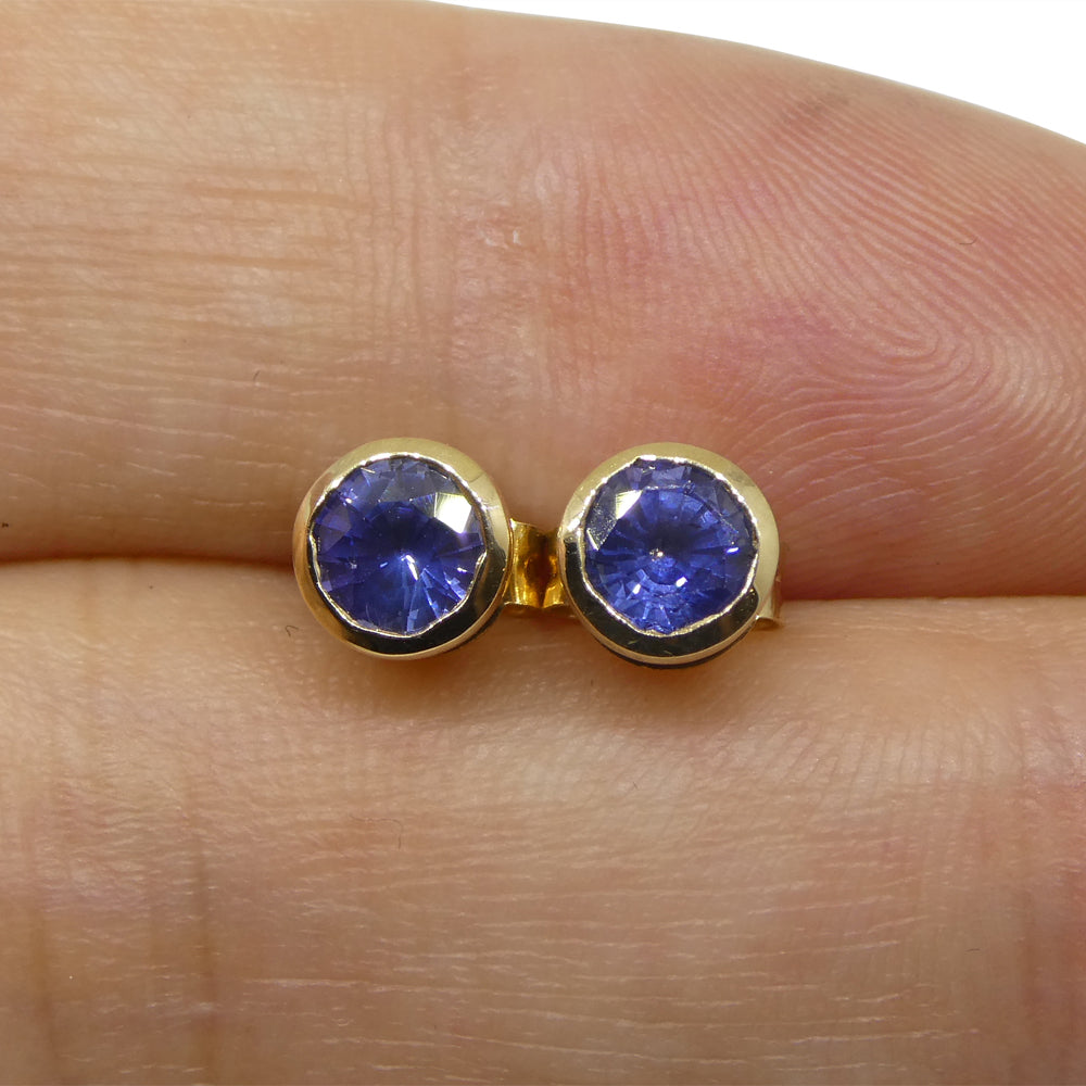 0.96ct Round Blue Sapphire Stud Earrings set in 14k Yellow Gold