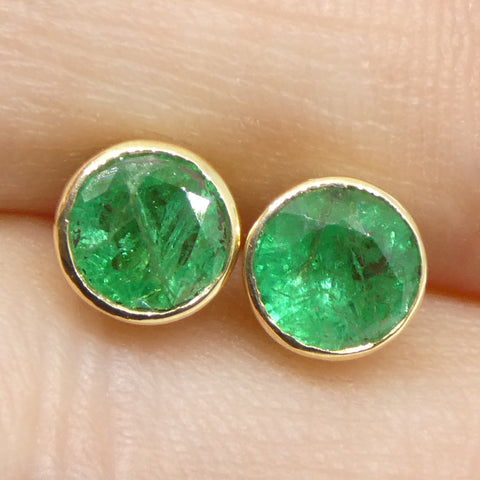 0.60ct Round Green Emerald Stud Earrings set in 14k Yellow Gold