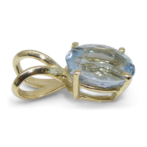 1.29ct Oval Blue Aquamarine Pendant set in 14k Yellow Gold