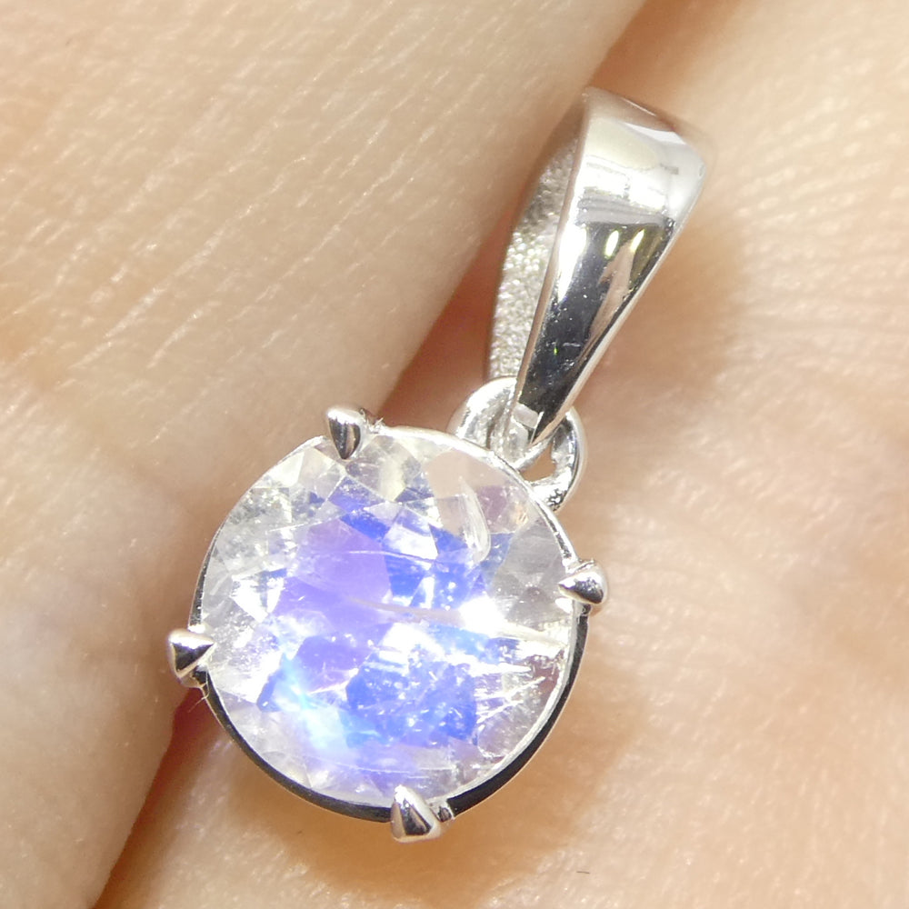 0.75ct Round Rainbow Moonstone Pendant set in 14k White Gold