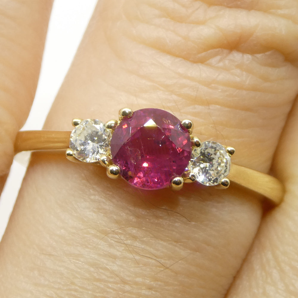 0.96ct Round Red Ruby, Diamond Engagement Ring set in 14k Yellow Gold