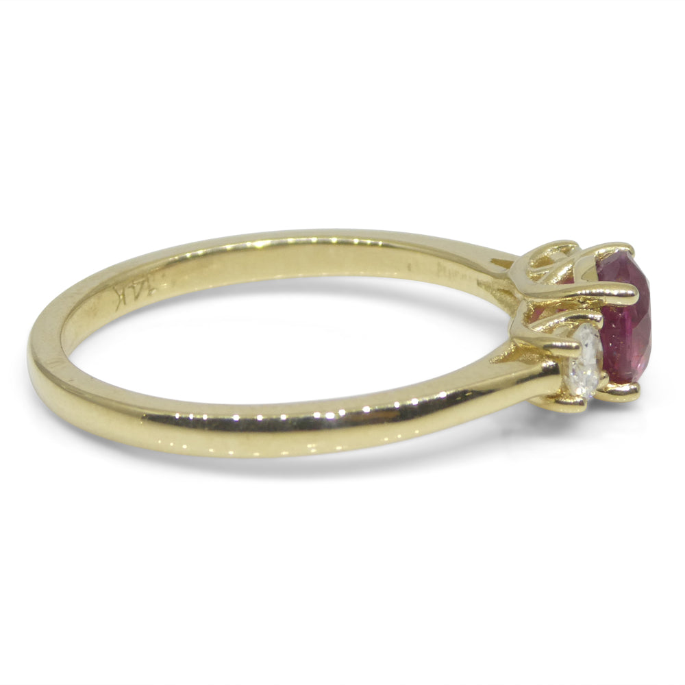 0.96ct Round Red Ruby, Diamond Engagement Ring set in 14k Yellow Gold