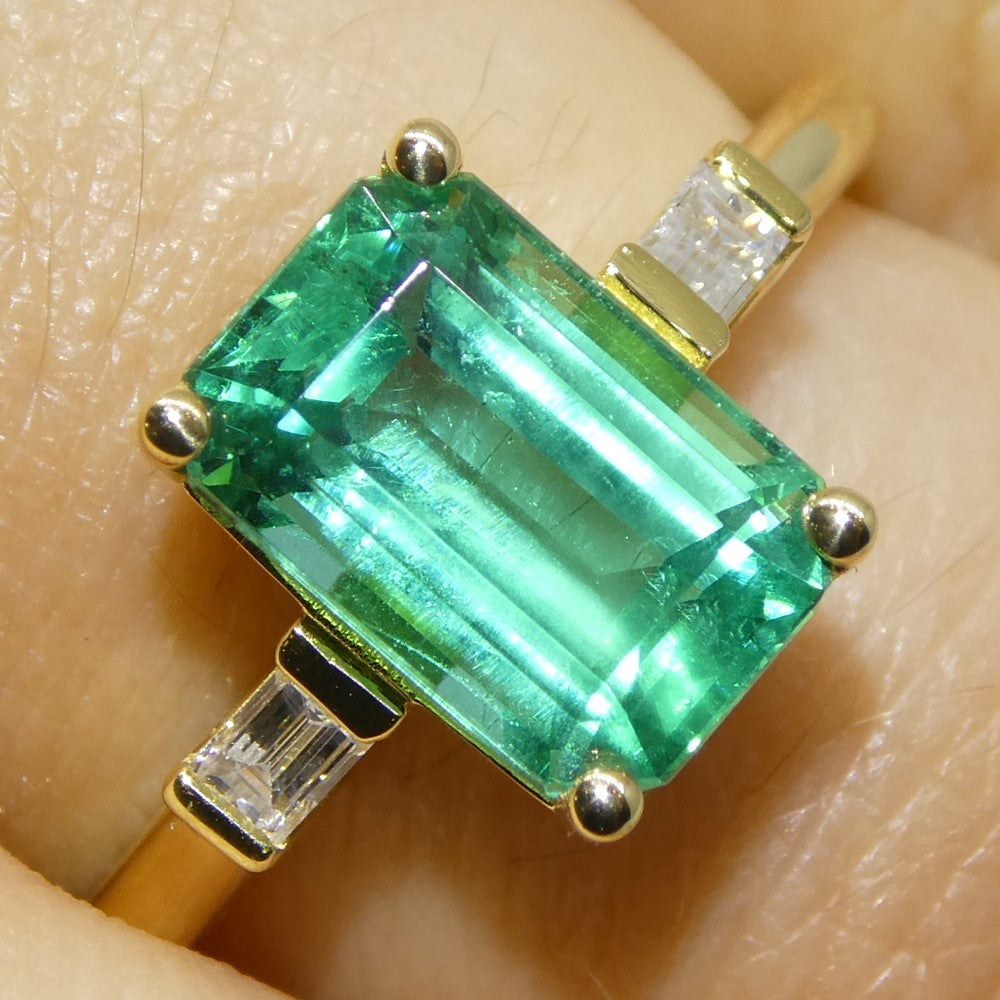 2.07ct Green Emerald, Diamond Engagement Ring set in 18k Yellow Gold - Skyjems Wholesale Gemstones