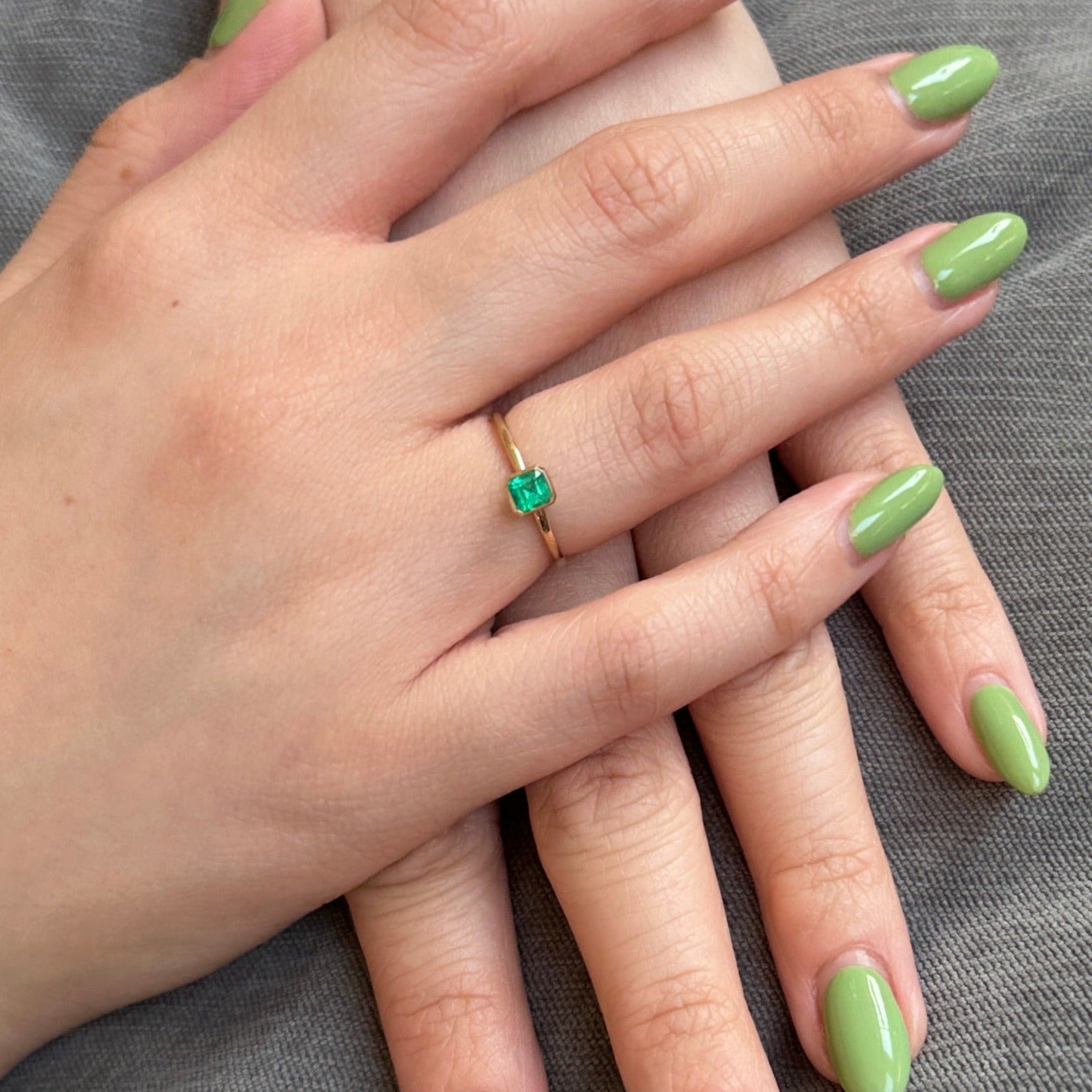 Colombian Emerald Stacker Ring set in 10kt Yellow Gold - Skyjems Wholesale Gemstones