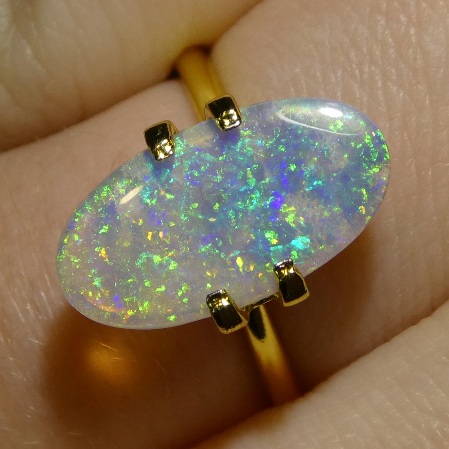 1.5ct Oval Cabochon White Opal from Australia