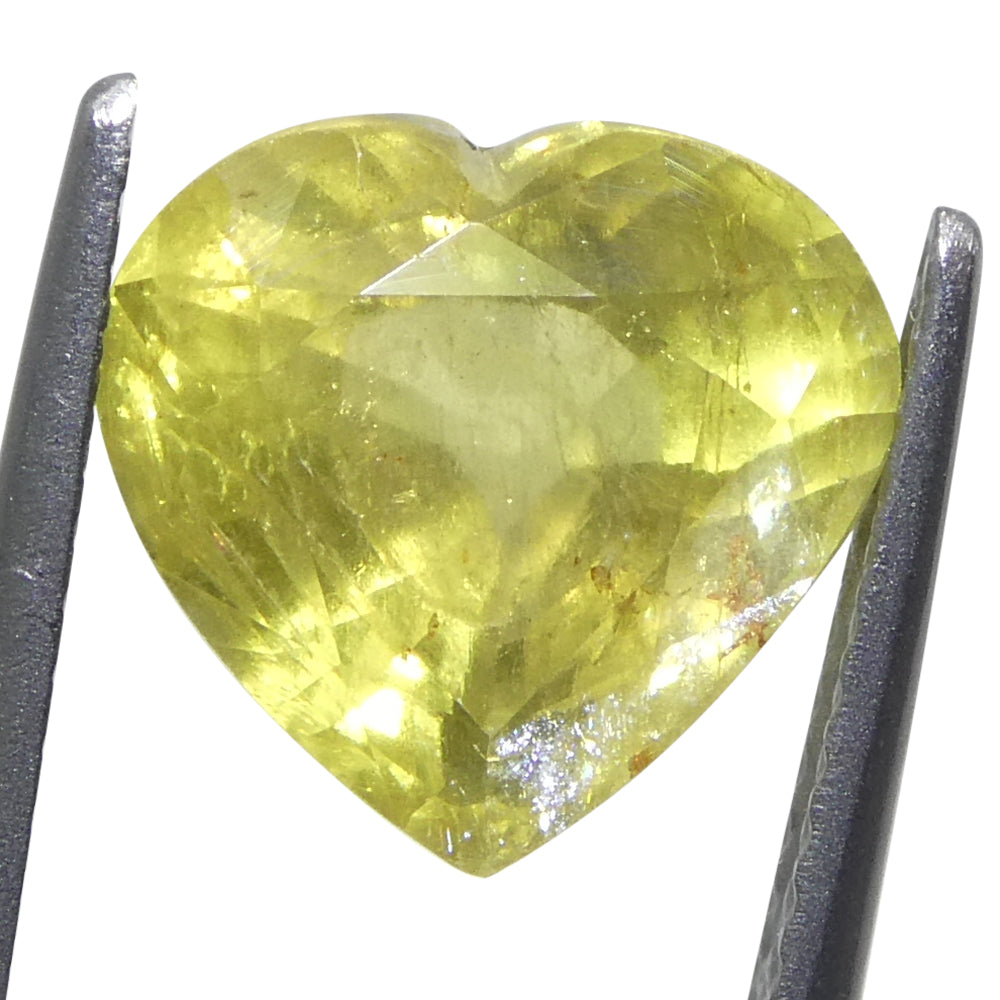 3.99ct Heart Yellow Sapphire from Tanzania, Unheated - Skyjems Wholesale Gemstones