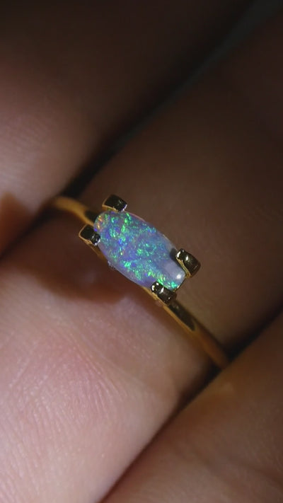 0.29ct Oval Cabochon White Opal from Australia — product video