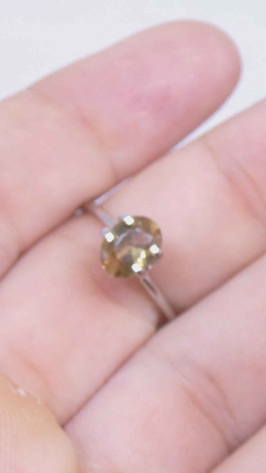 1.52ct Natural Earth Mined Oval Master Brilliant Cut Orange-Yellow Zircon from Sri Lanka — product video