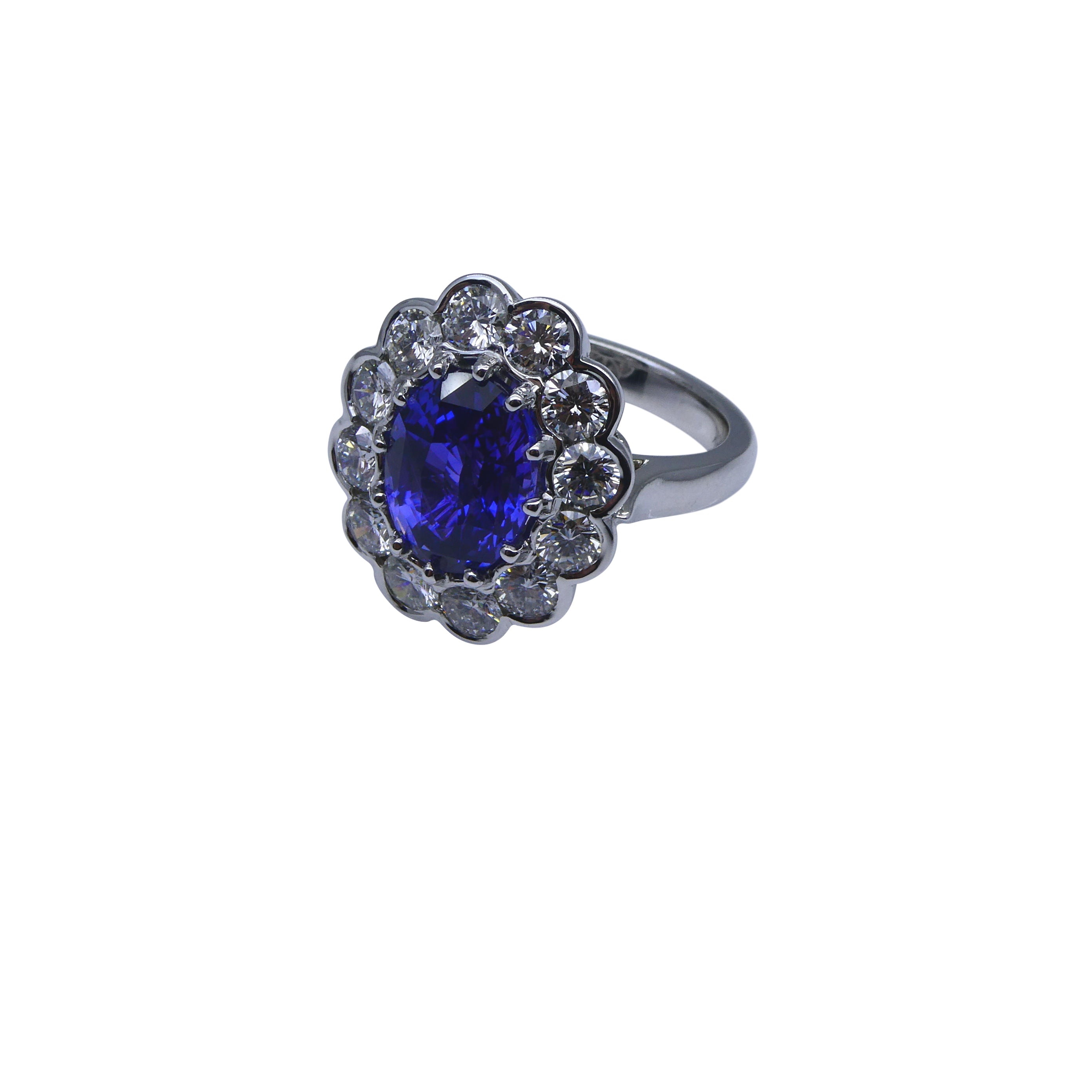 4.64ct GIA Certified Color Change Sapphire & Diamond Scallop Ring in 18kt White Gold - Skyjems Wholesale Gemstones