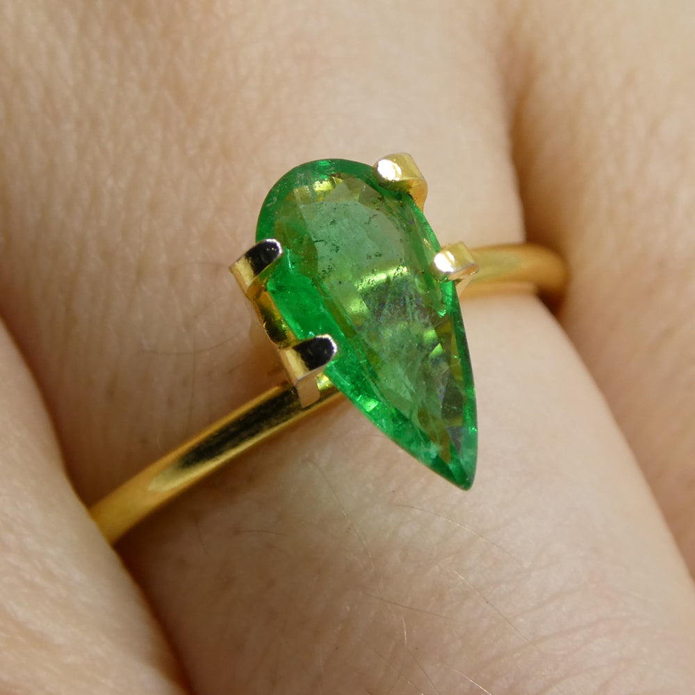 0.86ct Pear Green Emerald from Zambia, very slightly bluish, SkyJems premium Zambian gemstone collection