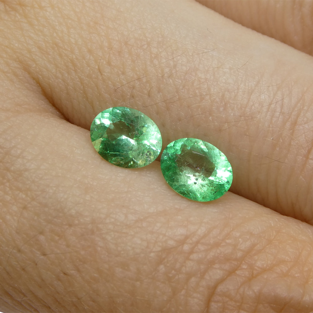 1.47ct Pair Oval Green Emerald from Colombia - Skyjems Wholesale Gemstones