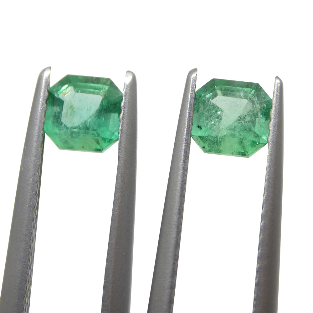 Emerald 1.05 cts 4.99 x 4.97 x 3.43 mm/4.96 x 4.91 x 3.47 Square Green  $840