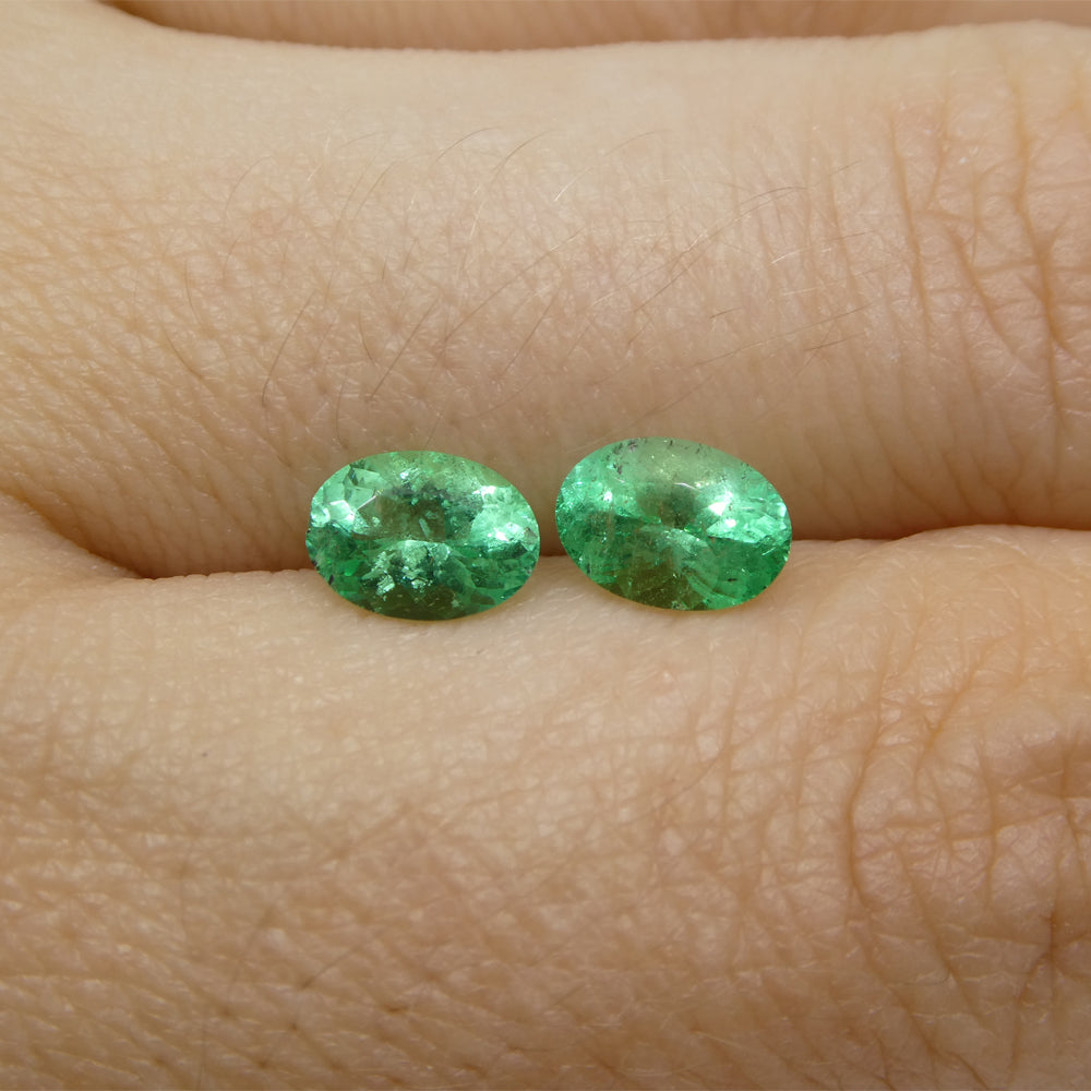 SkyJems Colombian Green Emerald Pair: 1.24ct Oval Brilliant-Cut Gemstones from South American Beryl Collection