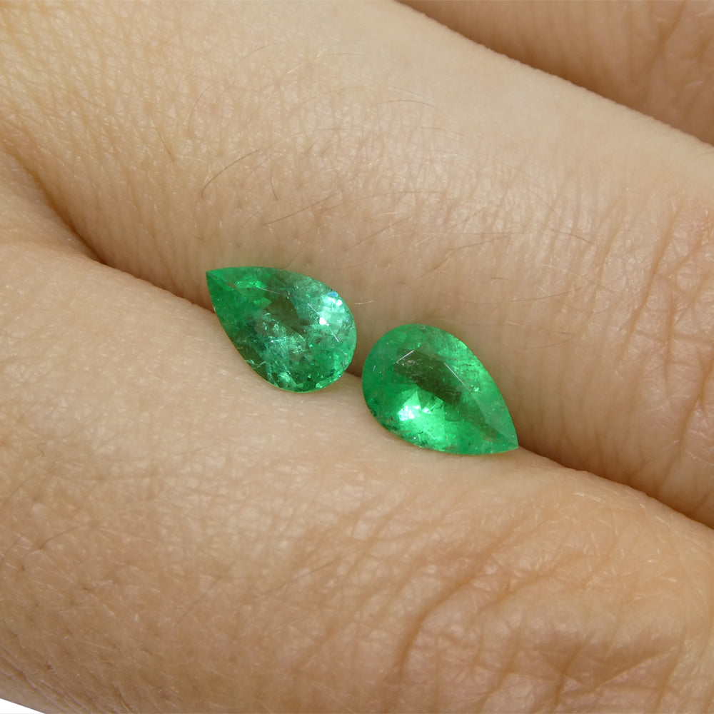 1.02ct Pair Pear Green Emerald from Colombia - Skyjems Wholesale Gemstones