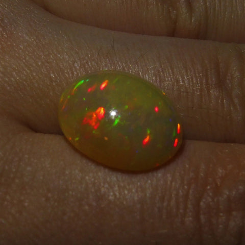5.55 ct Oval Cabochon Opal