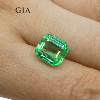 4.18ct Octagonal/Emerald Green Emerald GIA Certified Colombia - Skyjems Wholesale Gemstones