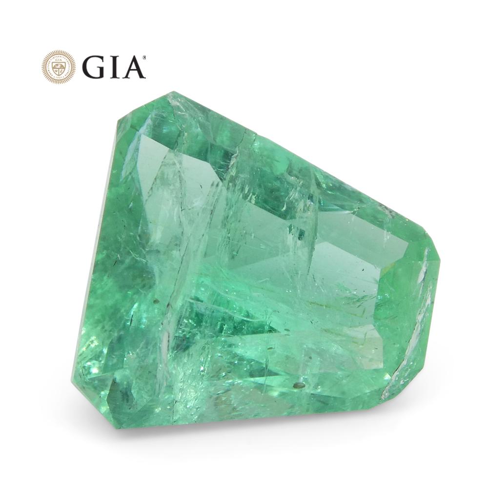 3.06ct Shield Emerald GIA Certified Ethiopian F1/Minor - Skyjems Wholesale Gemstones