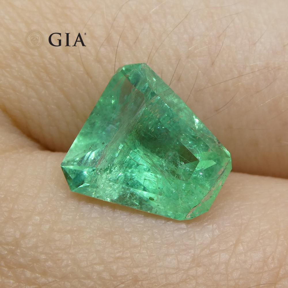 3.06ct Shield Emerald GIA Certified Ethiopian F1/Minor - Skyjems Wholesale Gemstones