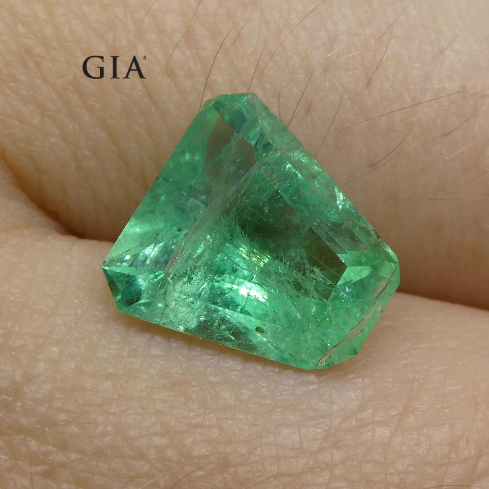 3.06ct Shield Emerald GIA Certified Ethiopian F1/Minor - Skyjems Wholesale Gemstones