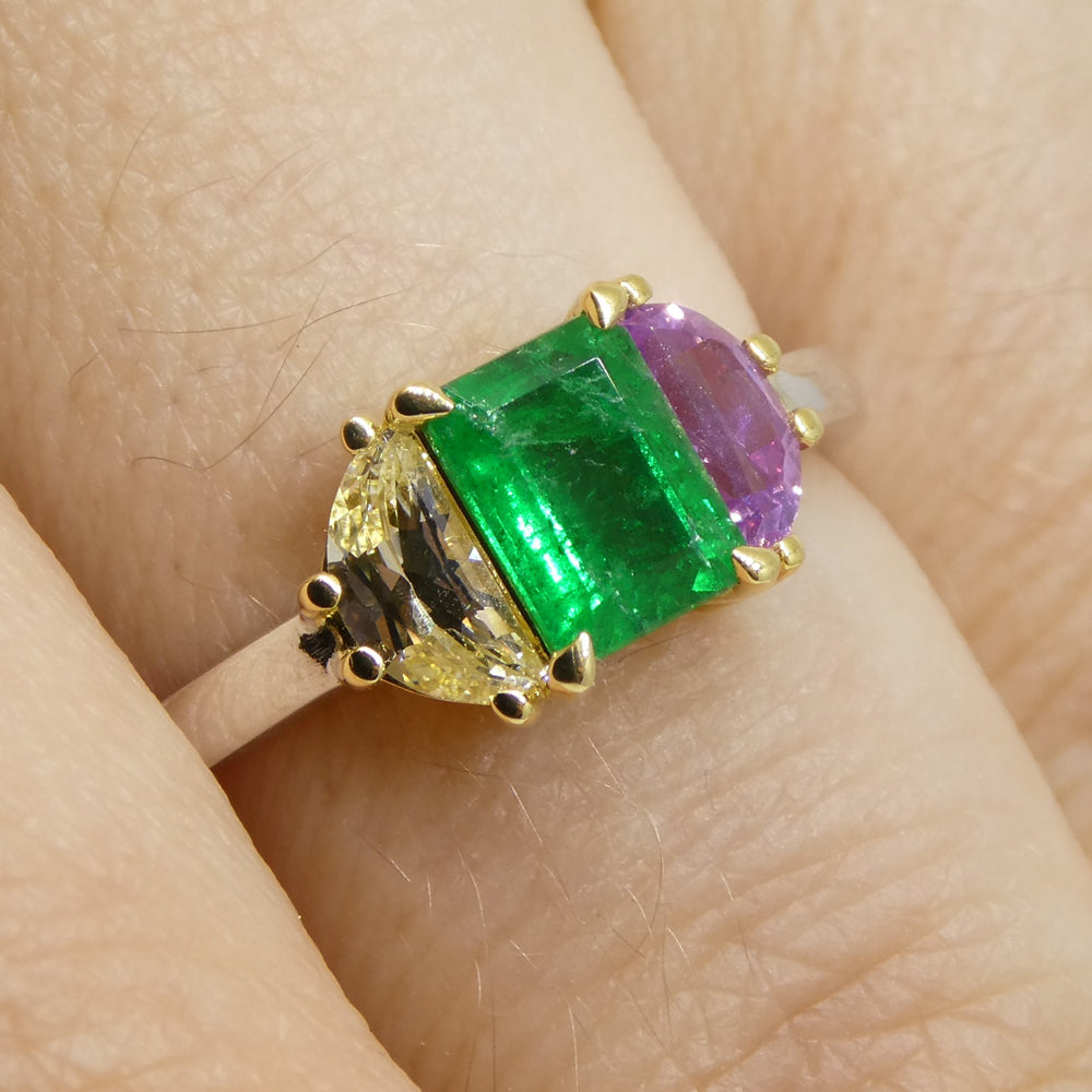 0.65ct Colombian Emerald & Sapphire Ring set in 18k White and Yellow Gold - Skyjems Wholesale Gemstones