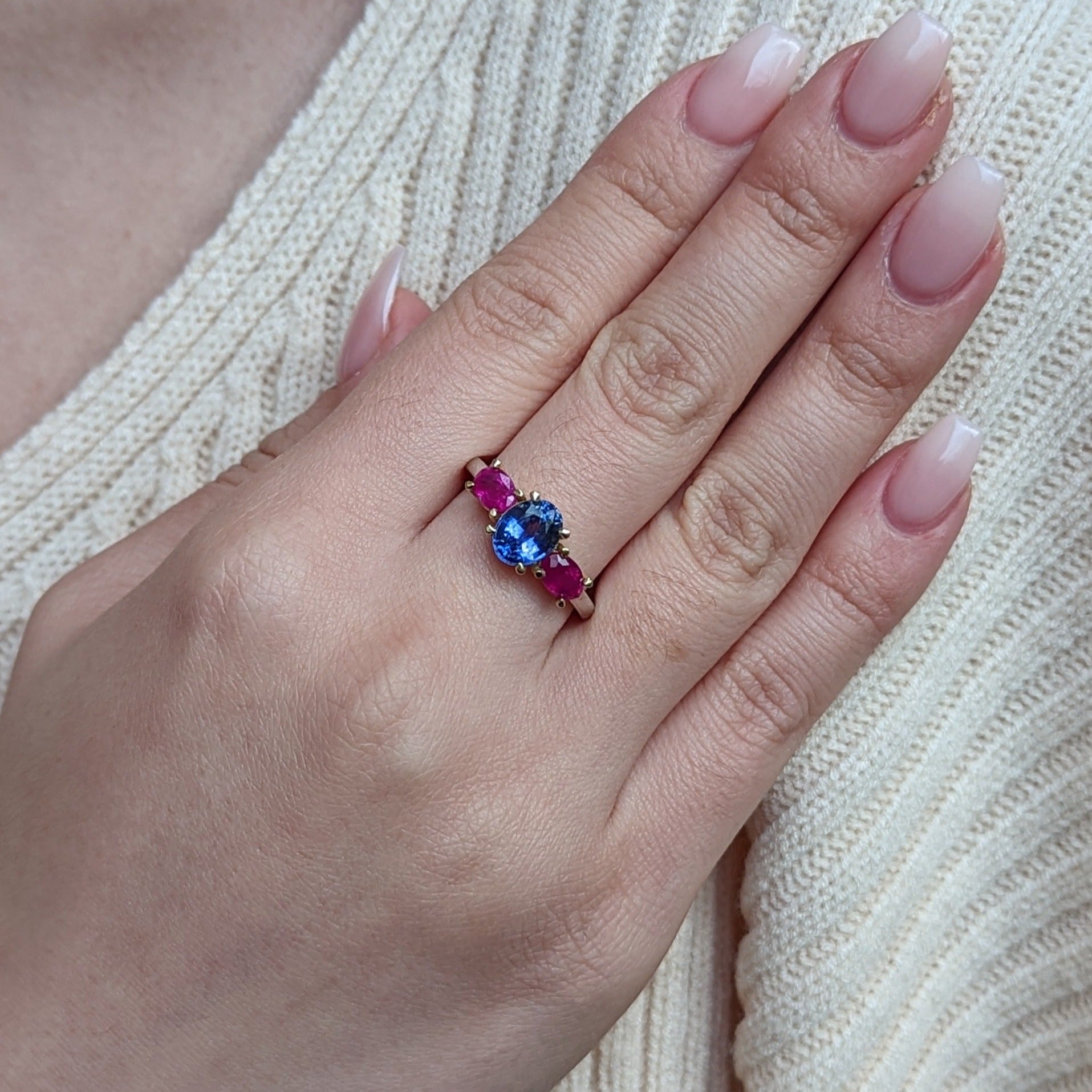 1.81ct Blue Sapphire, Ruby Ring set in 18k White and Yellow Gold - Skyjems Wholesale Gemstones