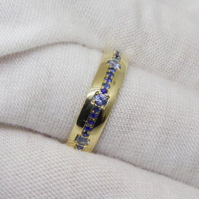 0.68ct Blue Sapphire Starry Sky Band Ring set in 14k Yellow Gold - Skyjems Wholesale Gemstones