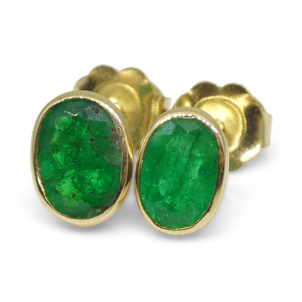 0.98ct Colombian Emerald Stud Earrings set in 14k Yellow Gold - Skyjems Wholesale Gemstones