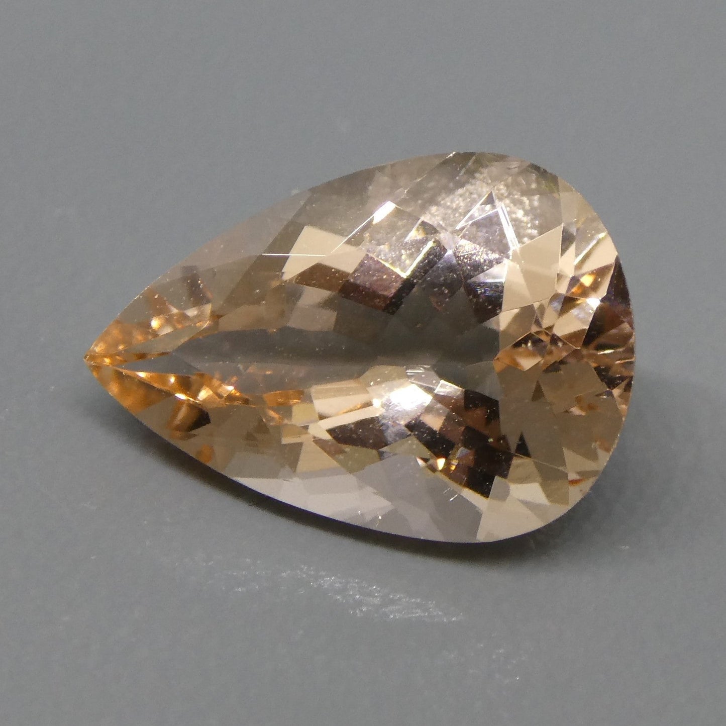 3.45ct Pear Morganite - Skyjems Wholesale Gemstones