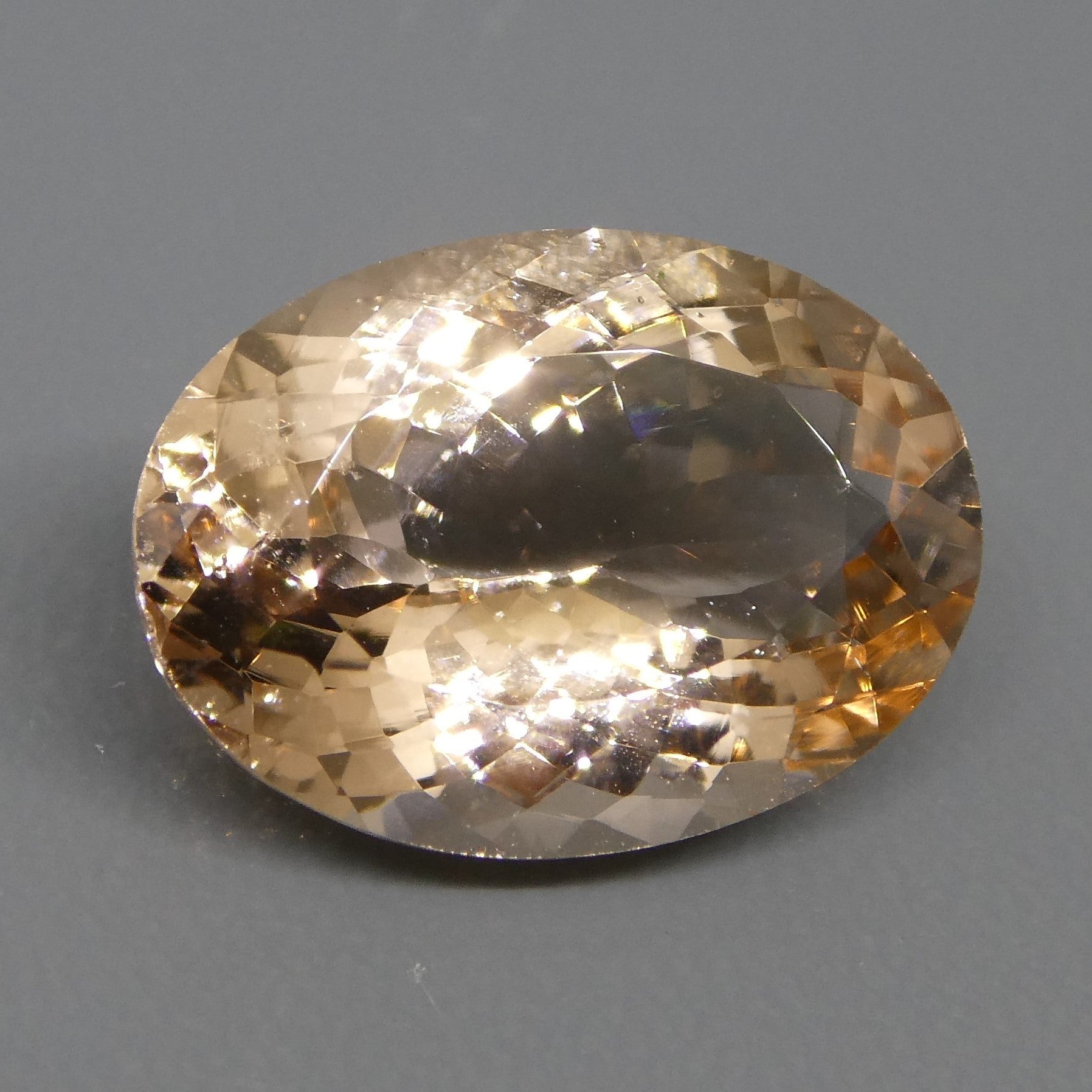 4.90ct Oval Morganite - Skyjems Wholesale Gemstones