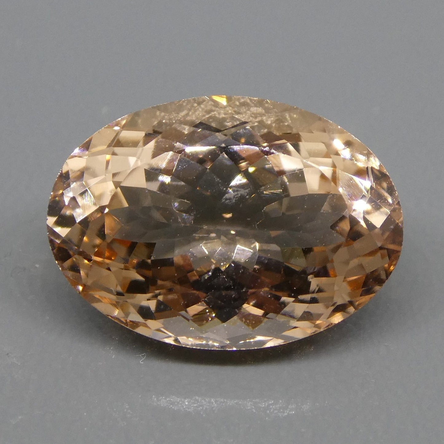 5.69ct Oval Morganite - Skyjems Wholesale Gemstones