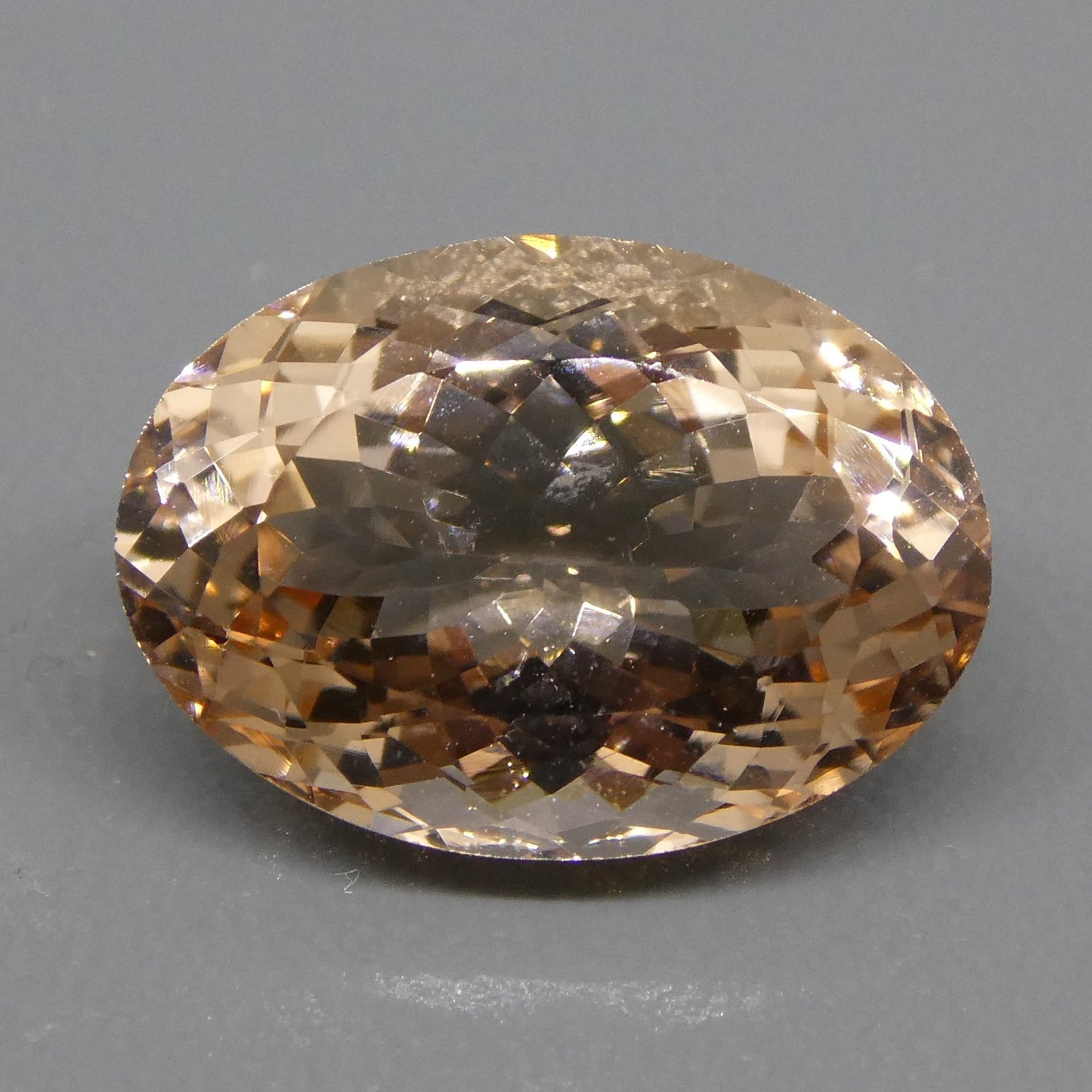 5.69ct Oval Morganite - Skyjems Wholesale Gemstones