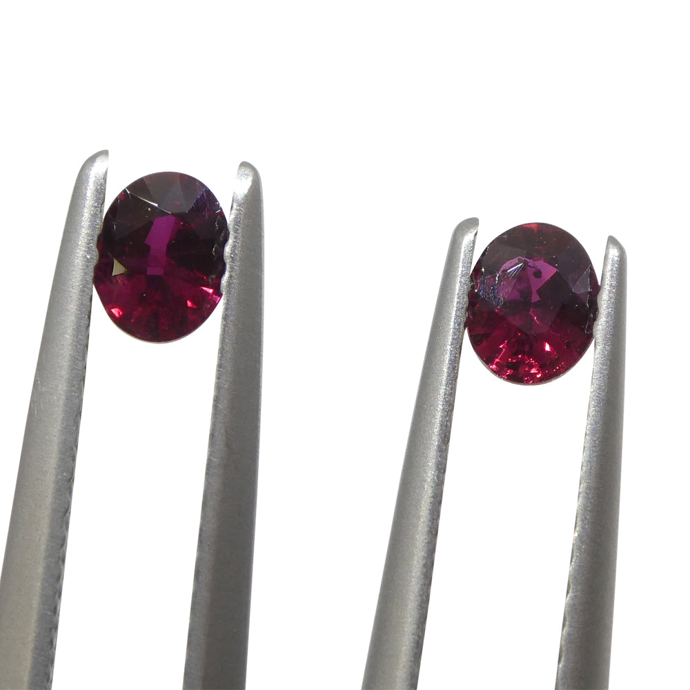 Ruby 0.55 cts 4.46 x 3.52 x 2.20 mm/4.49 x 3.50 x 2.12 Oval Red  $310