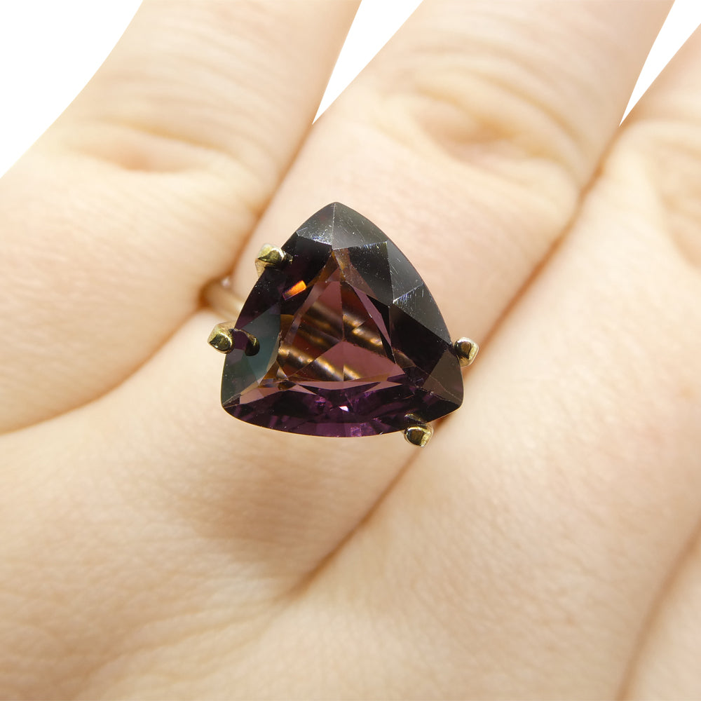 4.65ct Trillion Purple Spinel from Burma, rare gem by SkyJems - premium unheated purple gemstone from Myanmar