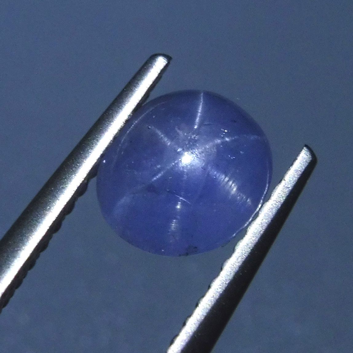 1.72 ct Oval Star Sapphire - Skyjems Wholesale Gemstones