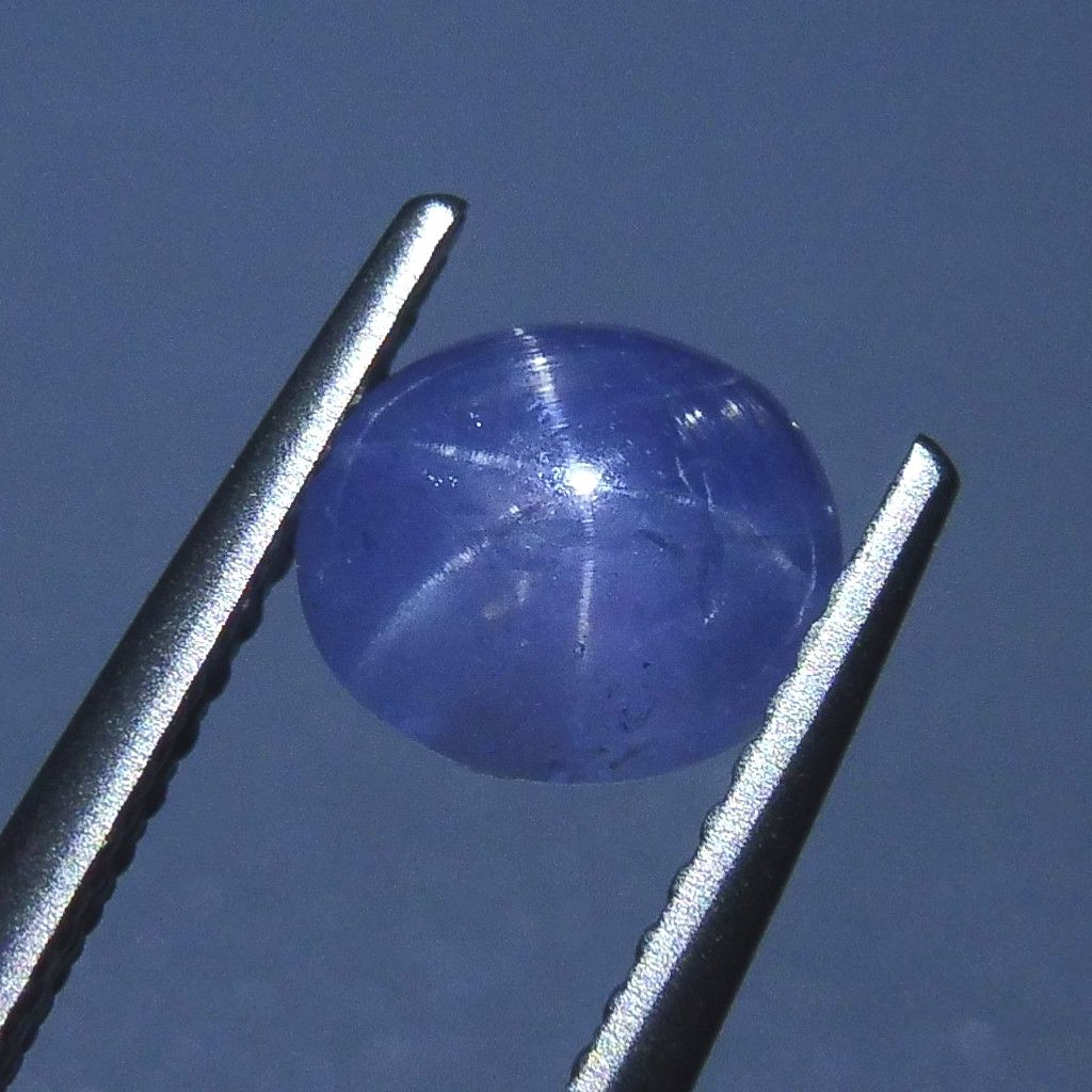 1.72 ct Oval Star Sapphire - Skyjems Wholesale Gemstones