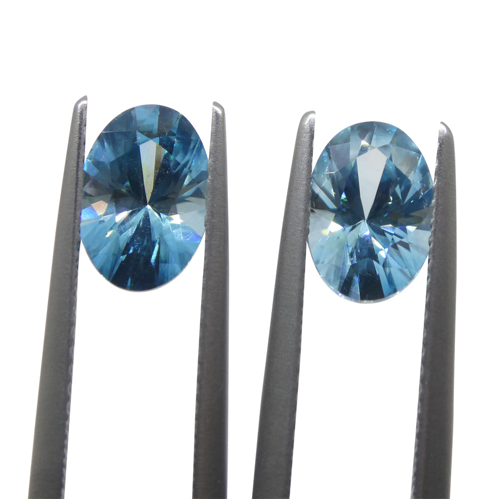 Zircon 3.86 cts 8.90 x 6.16 x 4.36 mm/ 8.92 x 6.10 x 4.30 Oval Blue  $780